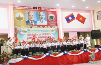  Lao-Viet bilingual school begins new school year